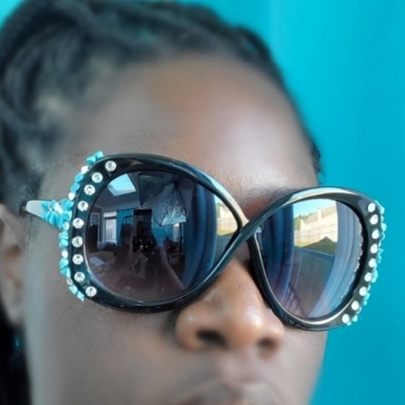 Turquoise Swarovski Elements Retro Oversized Sunglasses - Picture 8 of 8